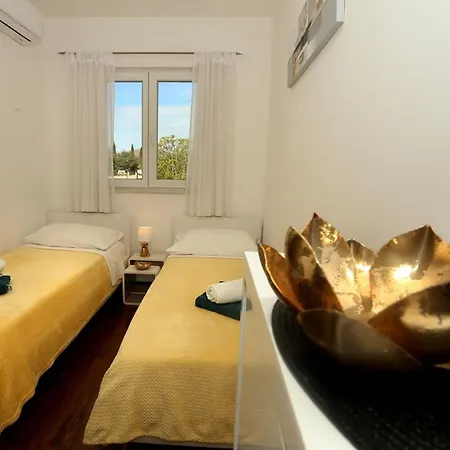 Di Appartement *